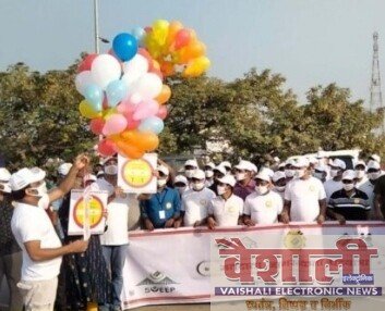 Photo of मतदाता जागरूकता पदयात्रा में डीएम, डीडीसी, प्रेक्षक सहित सैकड़ों हुए शरीक, लोग हुए जागरूक