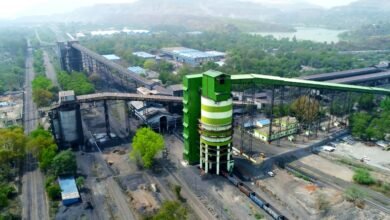 Photo of प्रदूषण मुक्त कोयला परिवहन को रेलवे दे रही है बढ़ावा, साइलो का प्रयोग