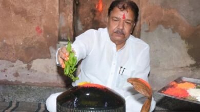 Photo of बाबा कोटेश्वरनाथ महादेव का दर्शन व पूजन कर भाजपा प्रदेश अध्यक्ष डॉ दिलीप जायसवाल ने बिहारवासियों के सुख, समृद्धि की कामना की