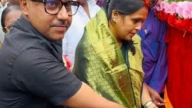 Photo of महापौर प्रीति कुमारी ने आर सी सी नाला निर्माण कार्य का किया शिलान्यास, जल जमाव की समस्या होगी दूर