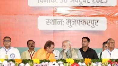 Photo of बिहार भाजपा प्रदेश अध्यक्ष डॉ दिलीप जायसवाल ने पीएम नरेंद्र मोदी को अंग वस्त्र पहना कर किया भव्य स्वागत