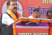 Photo of दिल्ली से वापस आते ही पुनः सक्रिय हुए उद्योग मंत्री डॉ दिलीप जायसवाल, बैठकों का दौर शुरू