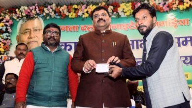 Photo of भाजपा छोड़ जदयू की सदस्यता ग्रहण किया संतोष साह, जदयू प्रदेश अध्यक्ष ने दिलाई सदस्यता