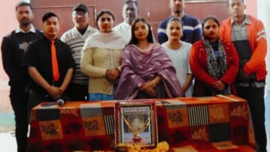 Photo of के० पी० वीo पब्लिक स्कूल रेजिडेंशियल में शिक्षाविद स्वo कमलेश्वरी प्रसाद वर्मा की पुण्य तिथि पर दी गई भावभीनी श्रद्धांजलियां