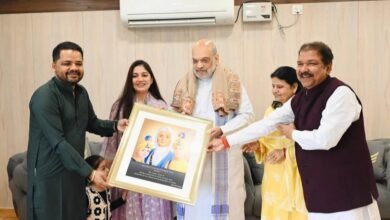 Photo of माता गुजरी यूनिवर्सिटी के रजिस्ट्रार डॉ इच्छित भारत एवं उद्योग व पथ निर्माण मंत्री डॉ दिलीप जायसवाल ने किया केन्द्रीय गृह मंत्री अमित शाह का भव्य स्वागत