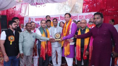 Photo of राष्ट्रीय महिला आयोग की सदस्य ममता कुमारी और भाजपा सांसद संजय जायसवाल की उपस्थिति में हुआ भव्य मिलन समारोह 