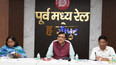 Photo of पूर्व मध्य रेल के महाप्रबंधक छत्रसाल सिंह की अध्यक्षता में हुई राजभाषा हिंदी से संबंधित समीक्षा बैठक