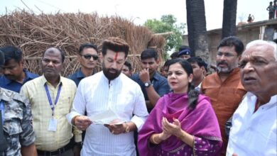 Photo of केंद्रीय मंत्री चिराग पासवान ने 32 अग्नि पीड़ितों को दी सहायता राशि
