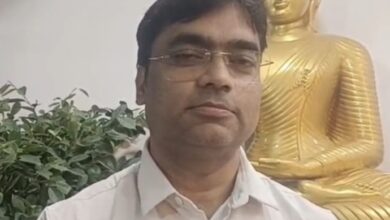 Photo of राजस्व सेवा संयुक्त मोर्चा ने हड़ताल स्थगित की, 4 मई से काम पर लौटेंगे कर्मचारी