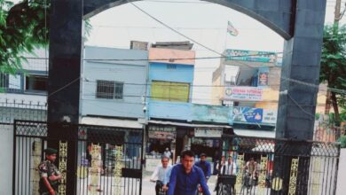 Photo of डीएम नवीन कुमार साइकिल पर सवार हो पहुंचे दफ्तर